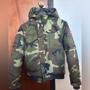 YOUTH RUNDLE BOMBER NON-FUR Camo print